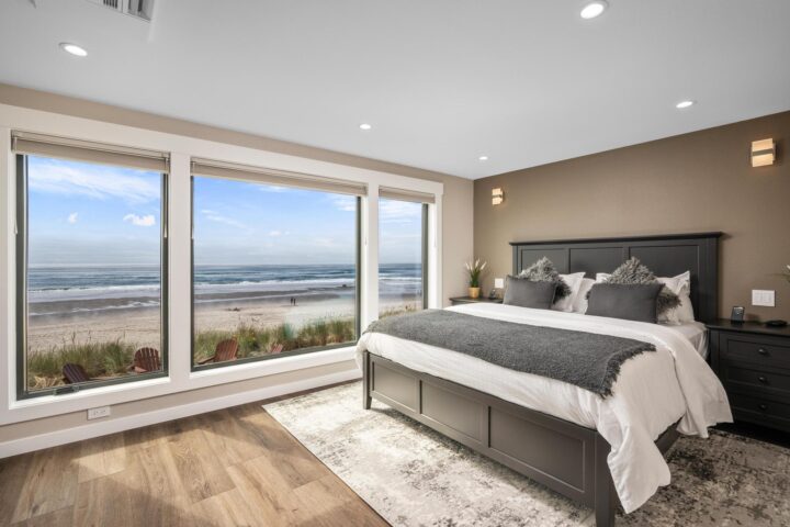 Oceanside Suite